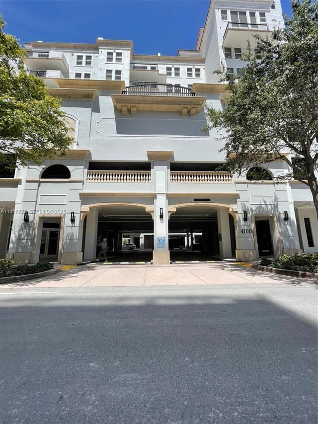 4100 Salzedo Street 910, Coral Gables, FL 33146