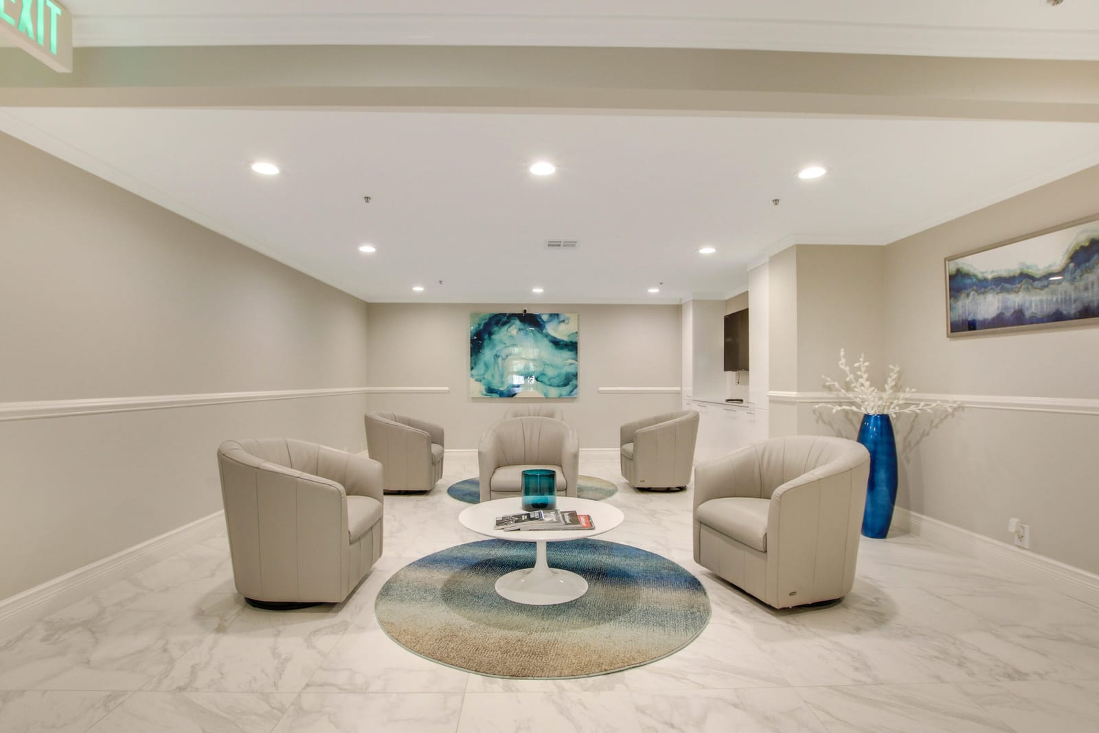 5280 N Ocean Drive 4d — photo 6