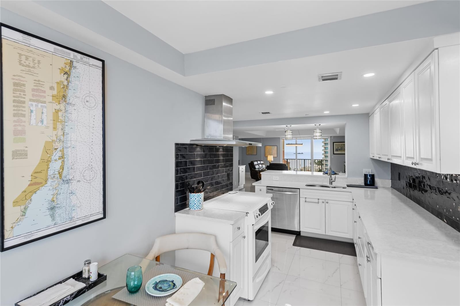 77 S Birch Road 12C — photo 11