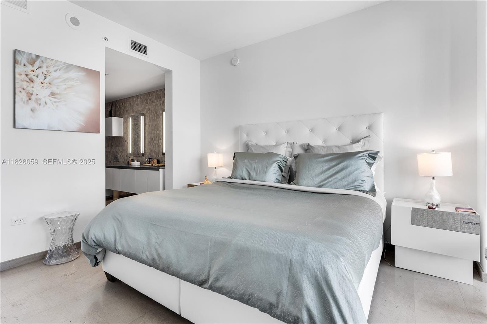 88 SW 7th Street 1008, Miami, FL 33130 photo 15