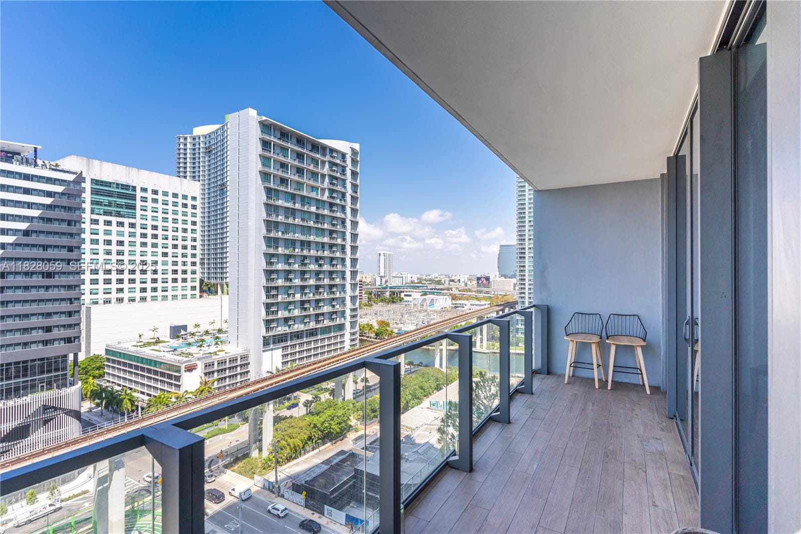 88 SW 7th Street 1008, Miami, FL 33130 photo 3