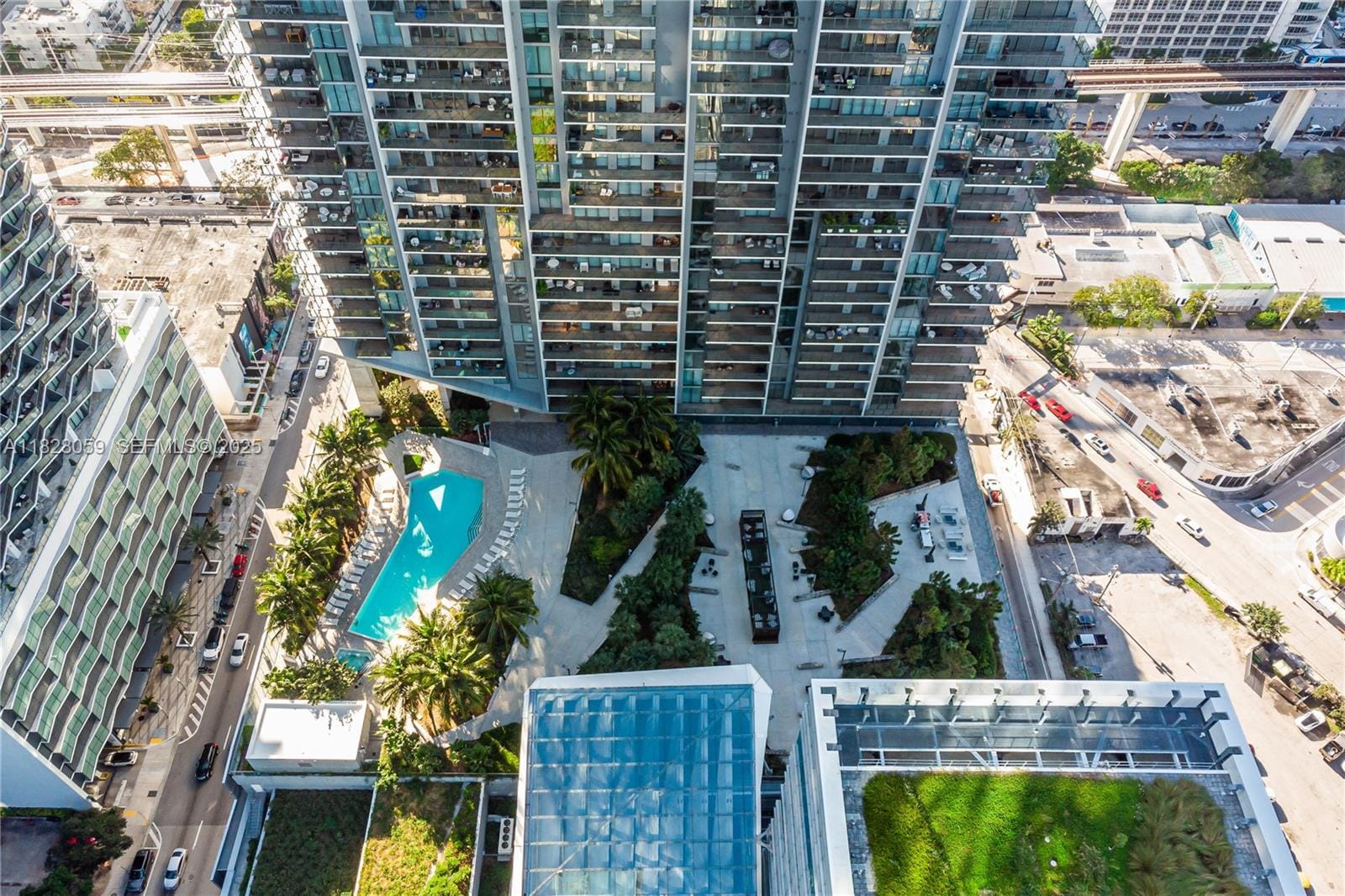 88 SW 7th Street 1008, Miami, FL 33130 photo 30