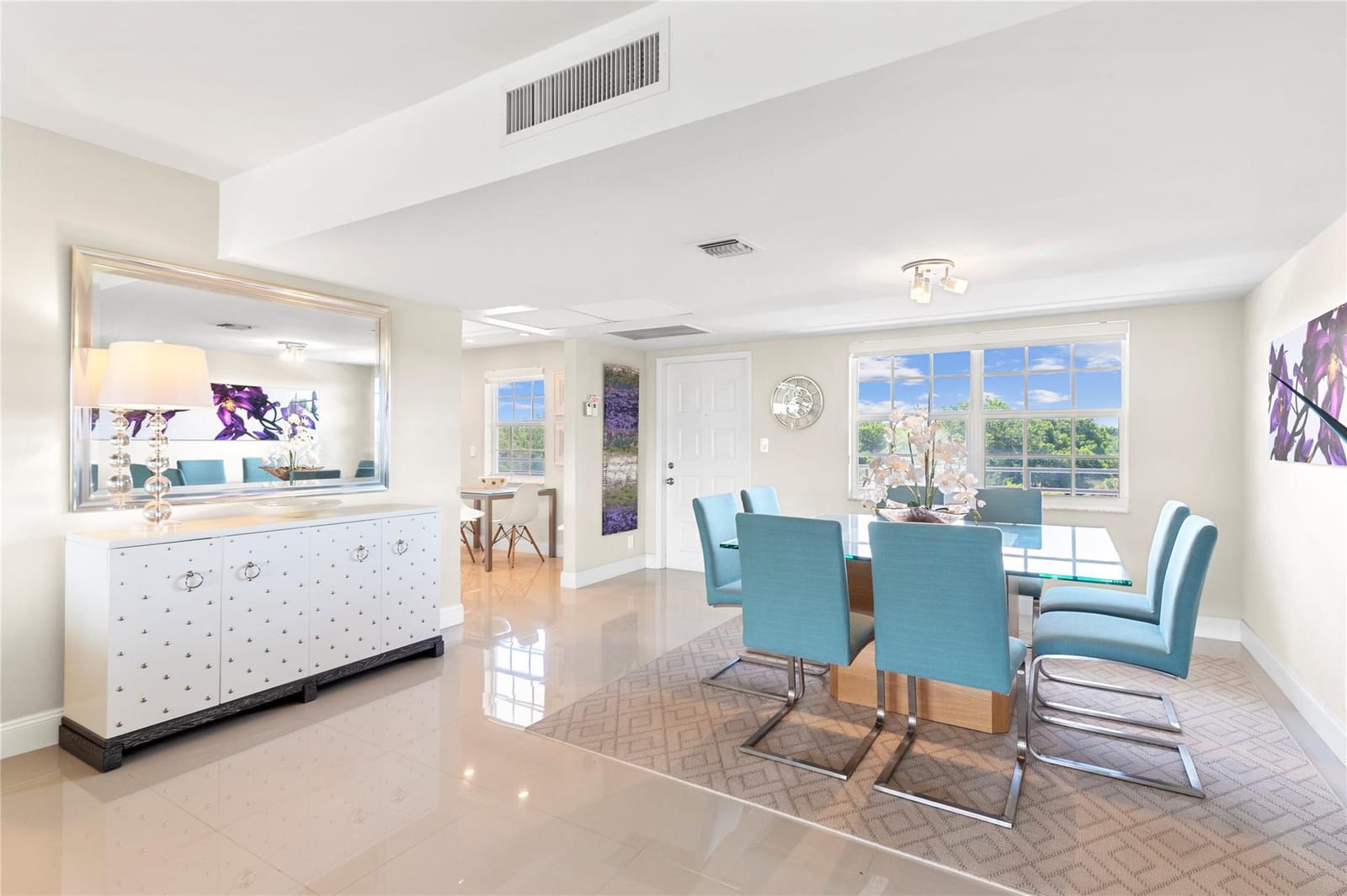 555 Oaks Lane 504 — photo 4