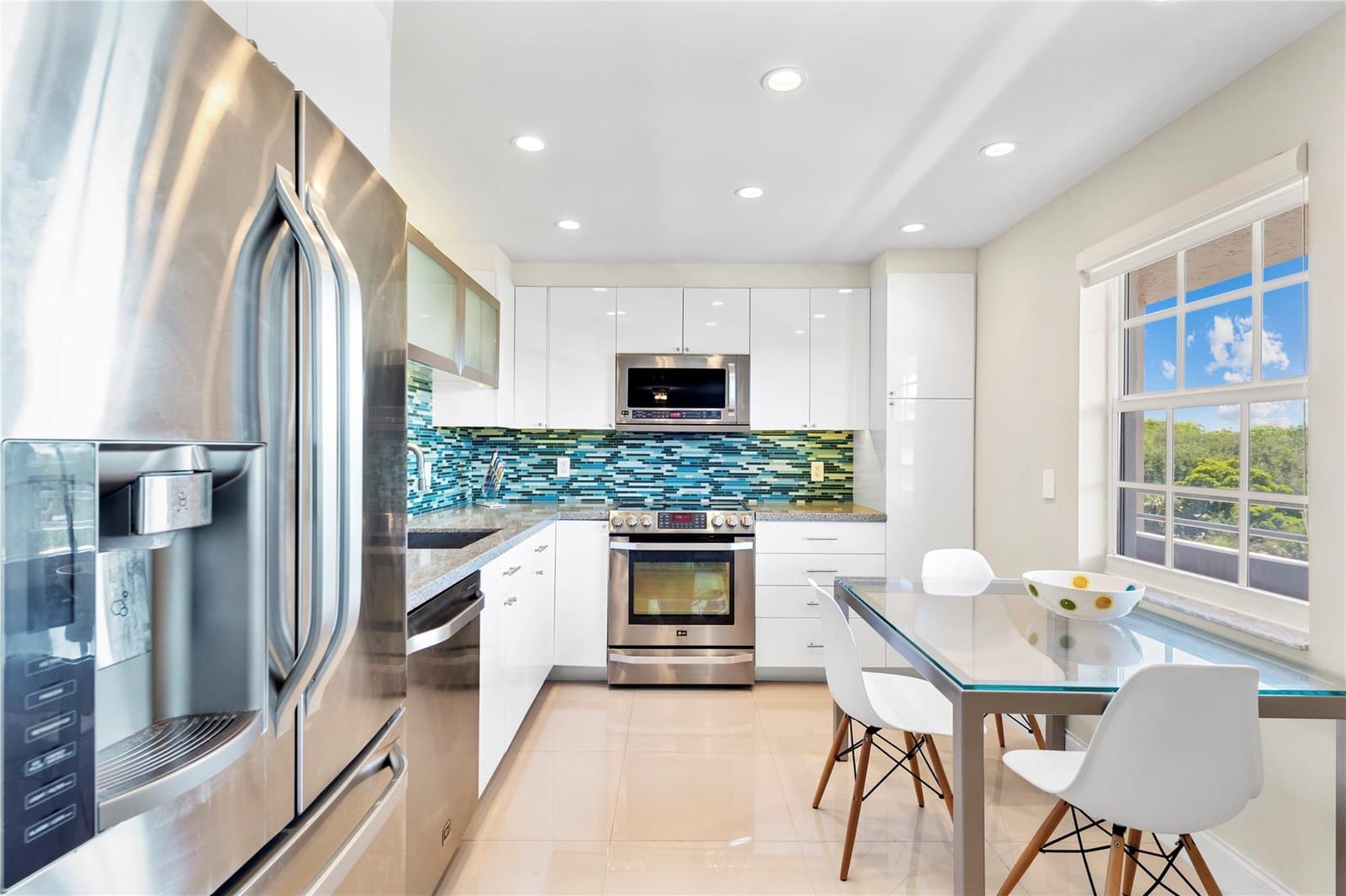 555 Oaks Lane 504 — photo 7