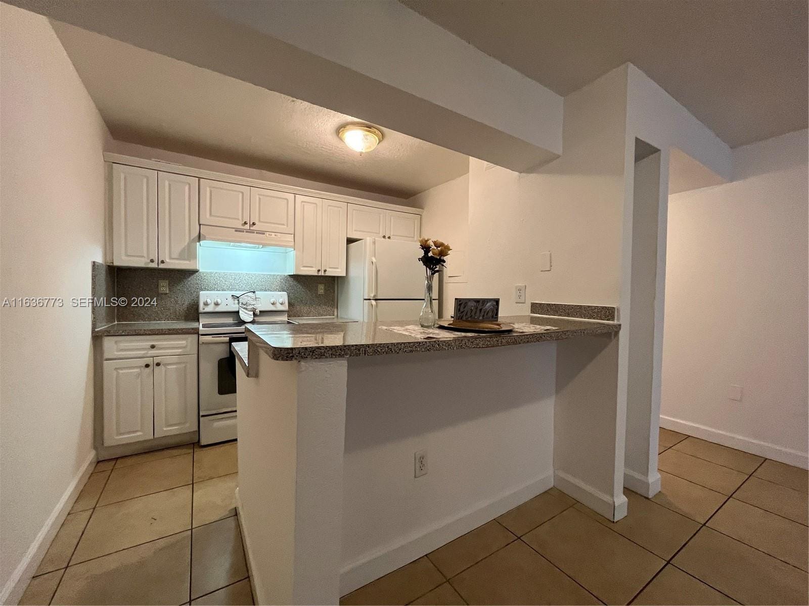 4500 W 16th Avenue 212, Hialeah, FL 33012
