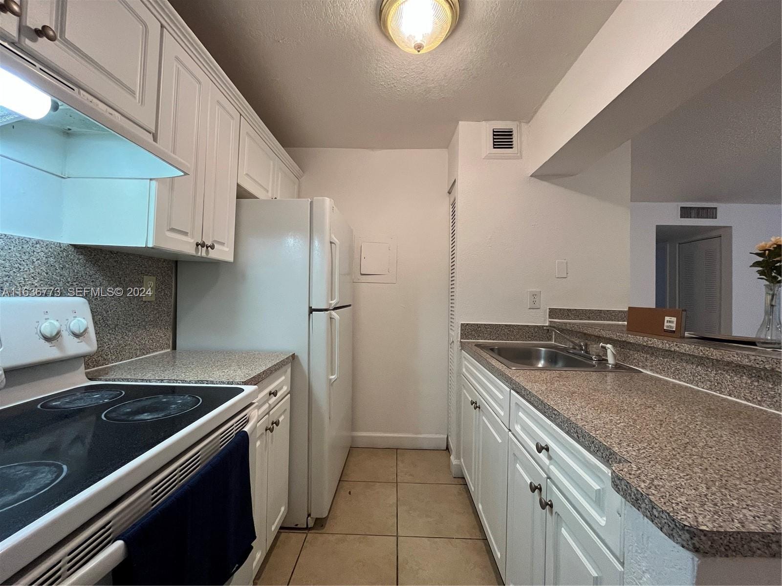 4500 W 16th Avenue 212, Hialeah, FL 33012 photo 2