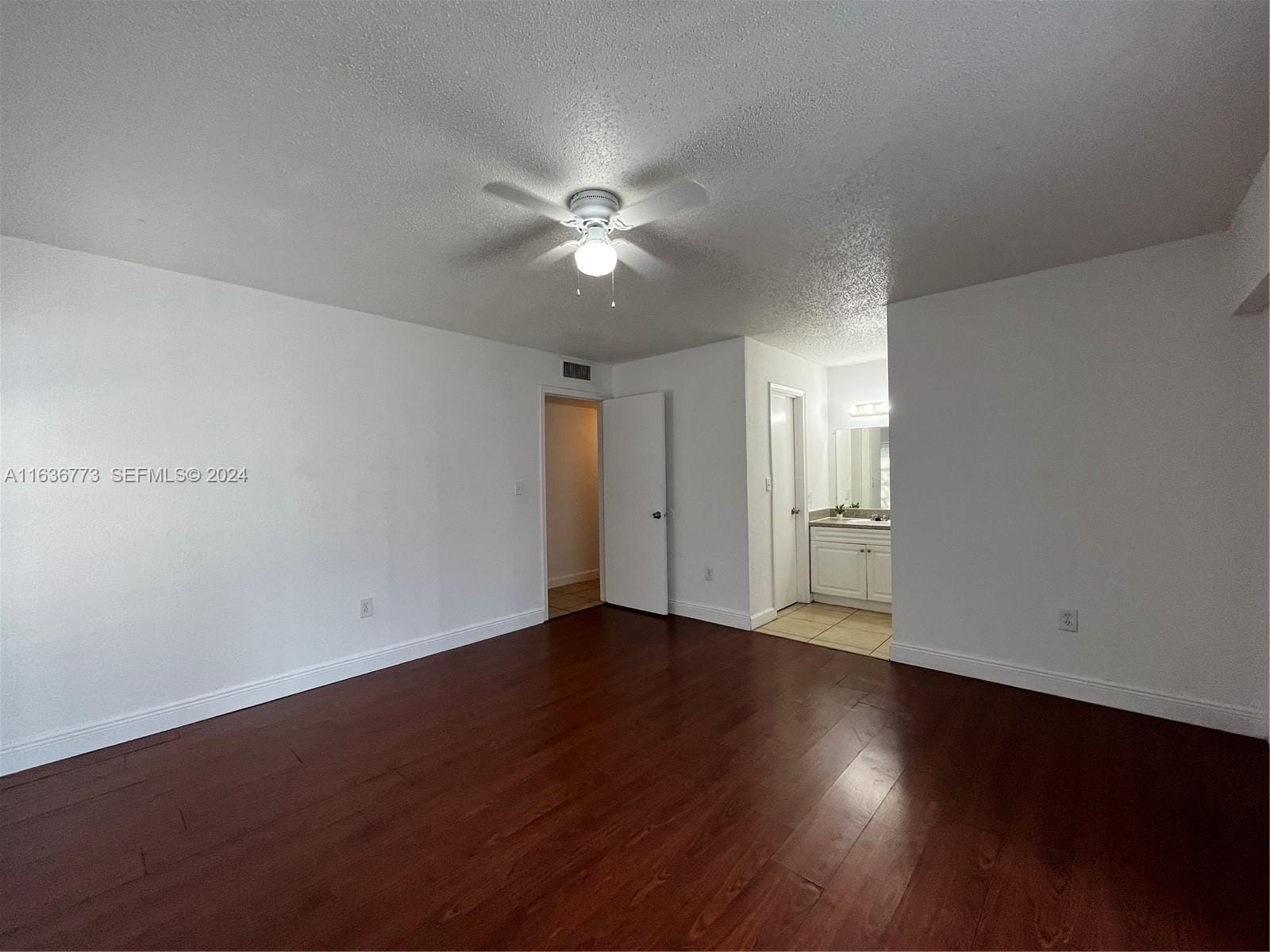 4500 W 16th Avenue 212, Hialeah, FL 33012 photo 7