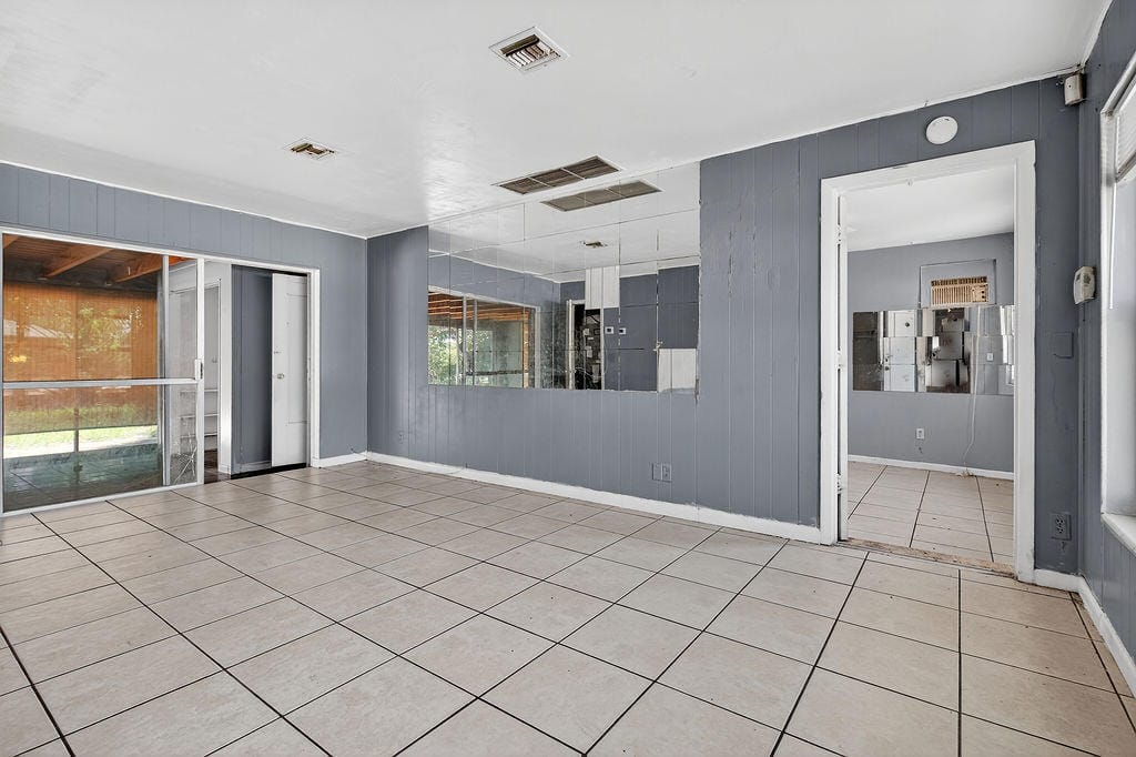 371 W 34th Street, Riviera Beach, FL 33404 photo 21