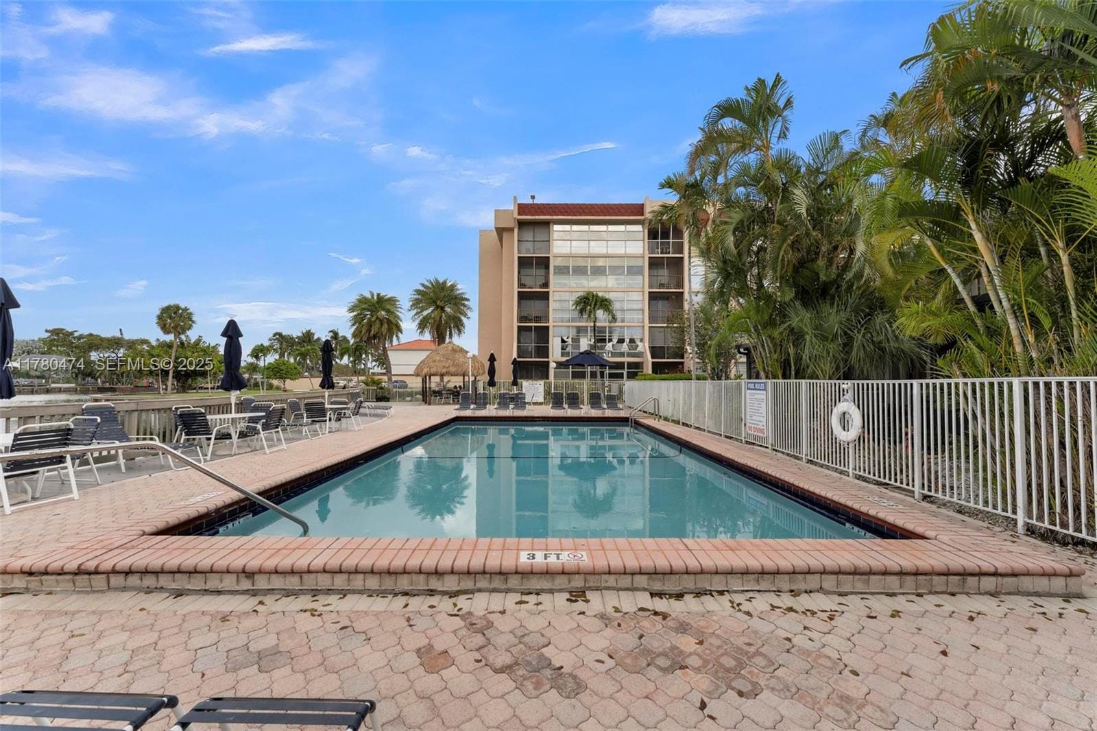 2101 Atlantic Shores Boulevard 201, Hallandale Beach, FL 33009 photo 17