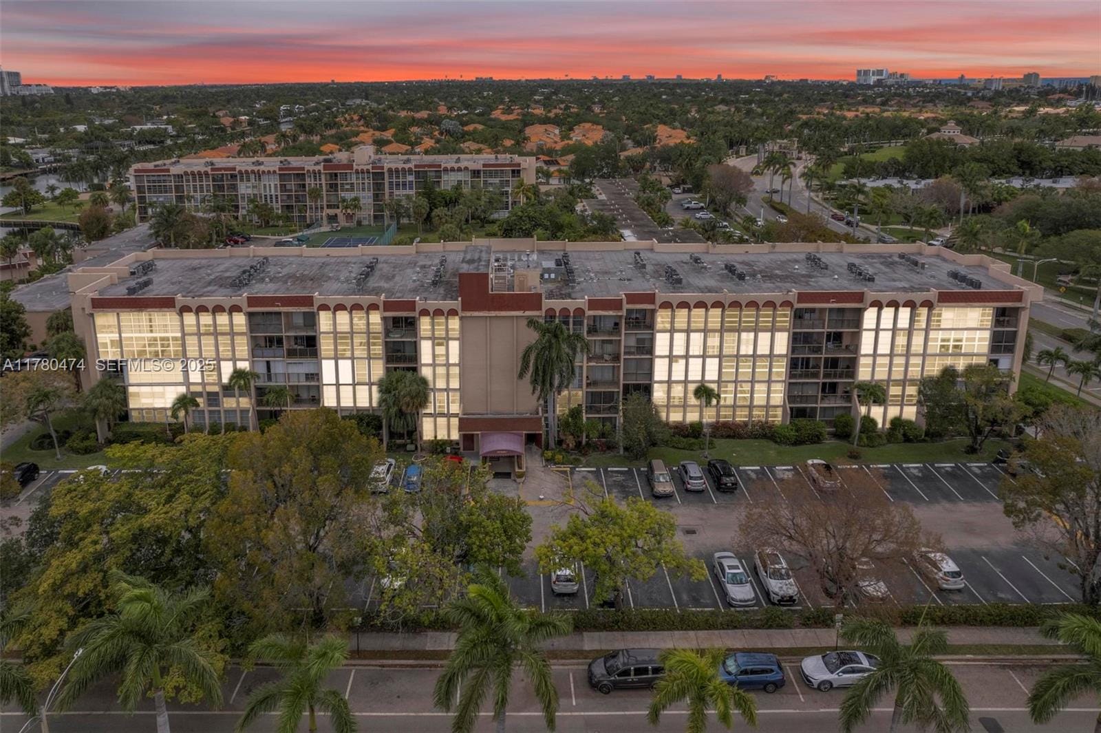 2101 Atlantic Shores Boulevard 201, Hallandale Beach, FL 33009 photo 28