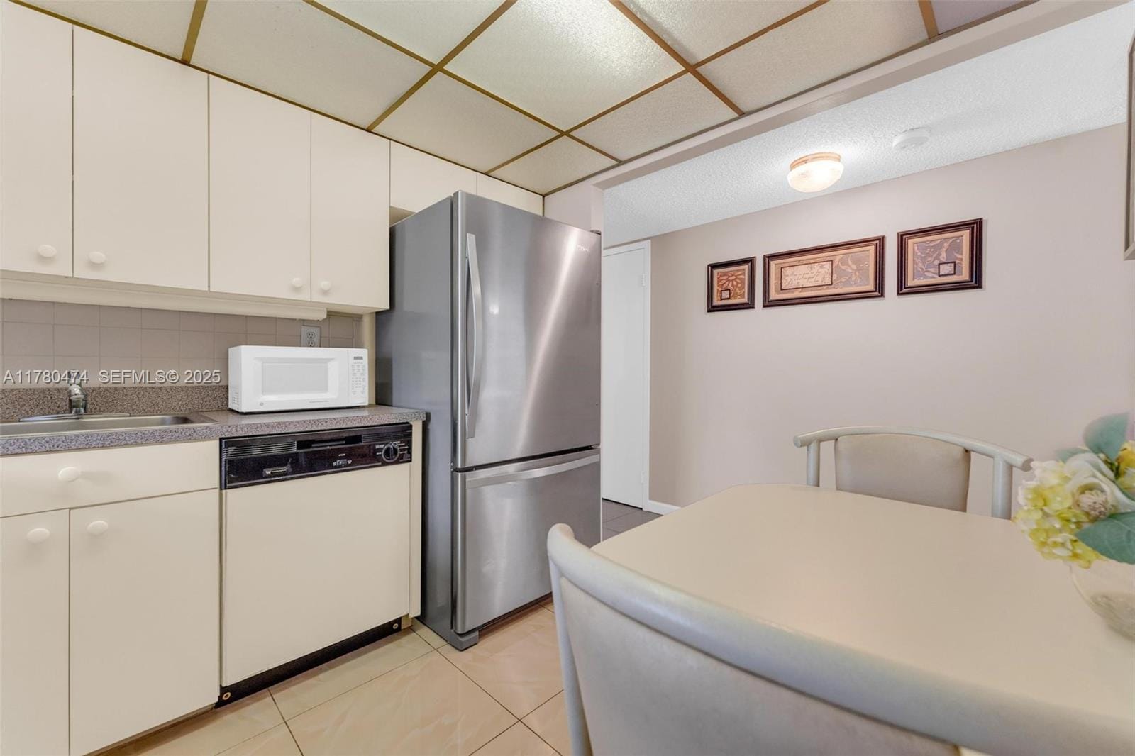 2101 Atlantic Shores Boulevard 201 — photo 5