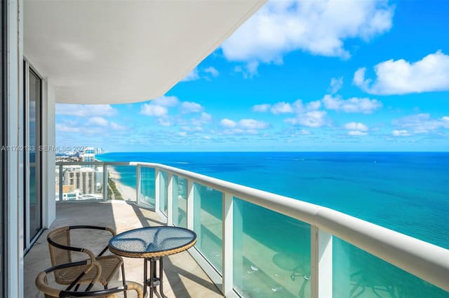 6365 Collins Avenue 3801, Akoya Condo, Miami Beach, FL