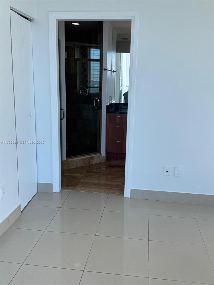 300 S Biscayne Boulevard 3716, Miami, FL 33131 photo 15
