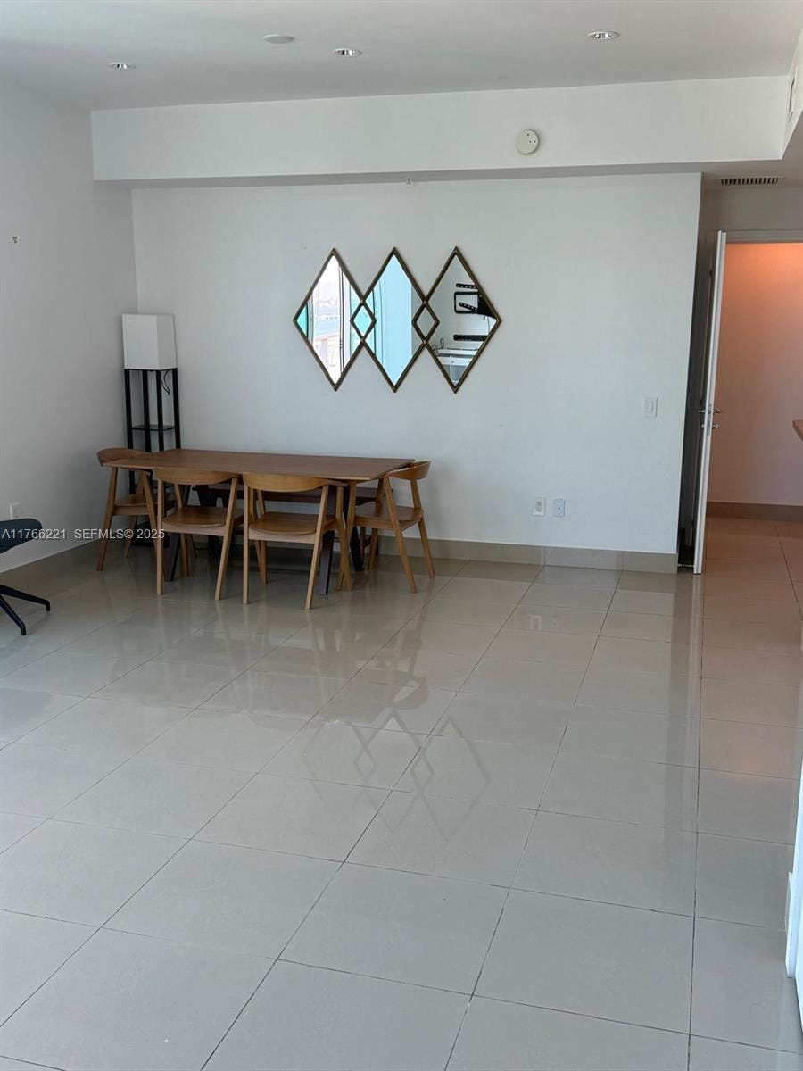 300 S Biscayne Boulevard 3716, Miami, FL 33131 photo 16