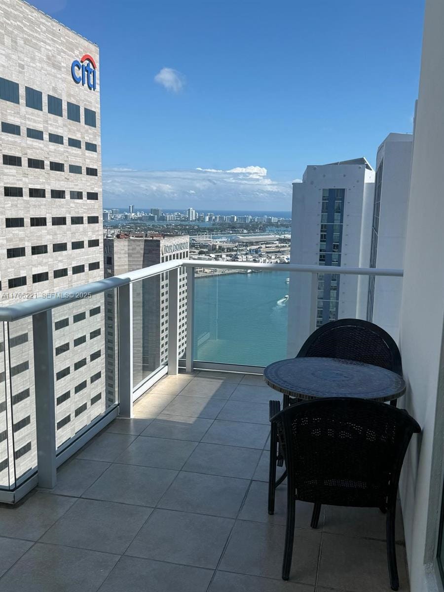 300 S Biscayne Boulevard 3716, Miami, FL 33131 photo 26