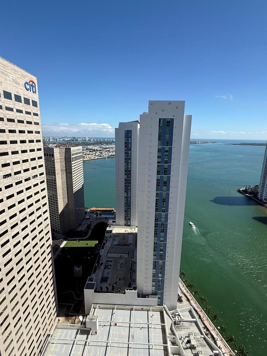 300 S Biscayne Boulevard 3716, Miami, FL 33131 photo 6
