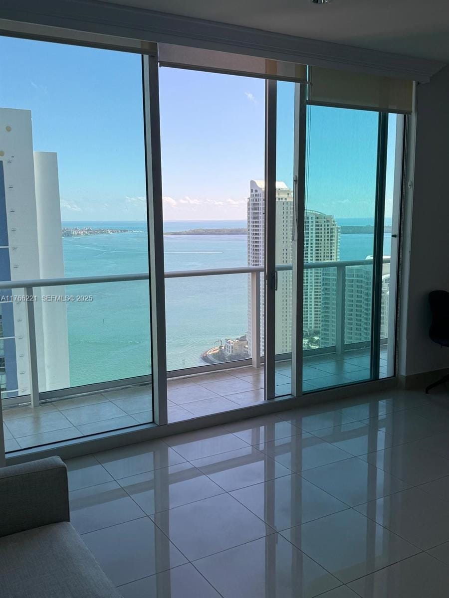 300 S Biscayne Boulevard 3716, Miami, FL 33131 photo 10