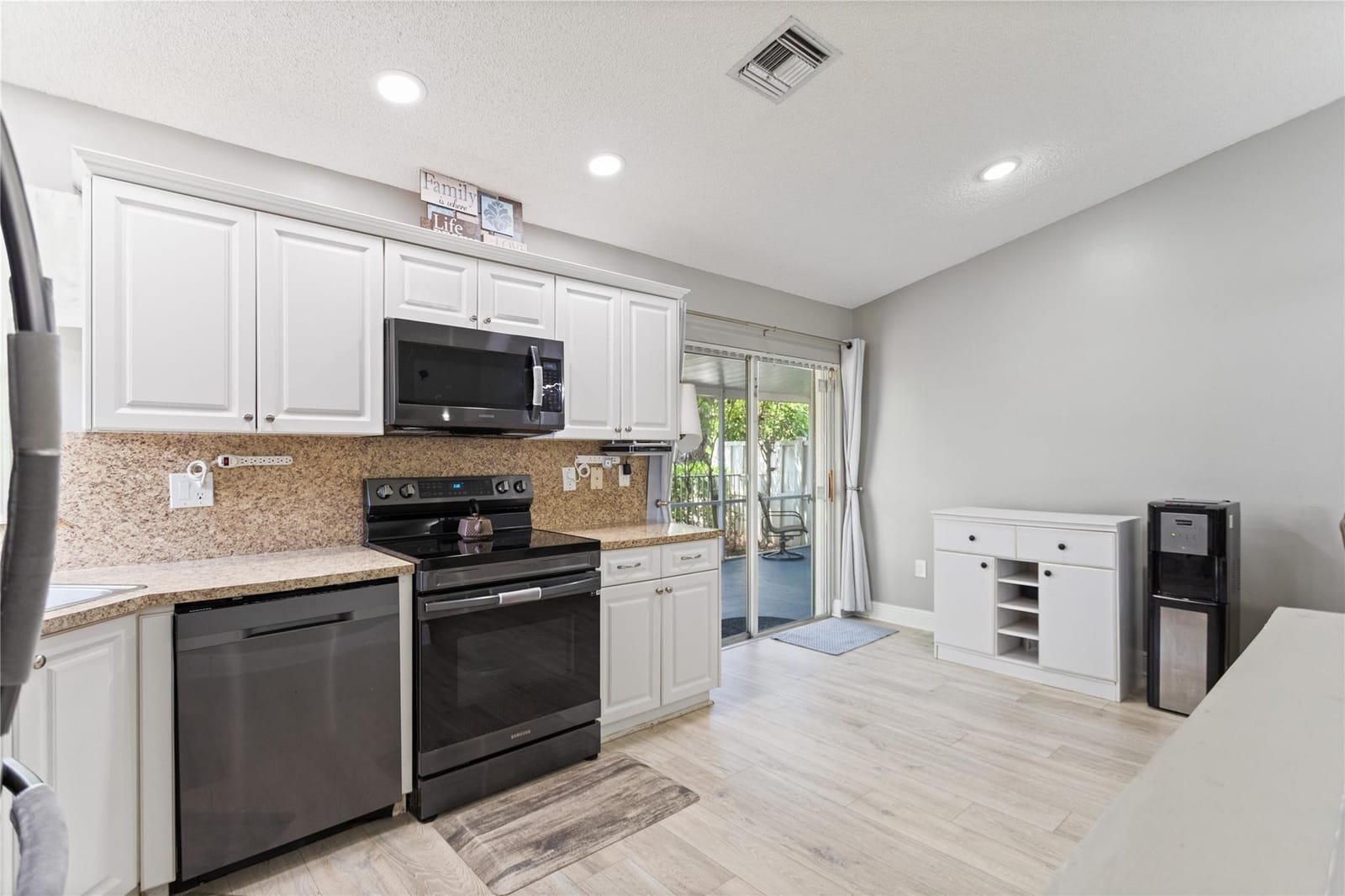 7385 NW 24th Street, Margate, FL 33063 photo 12