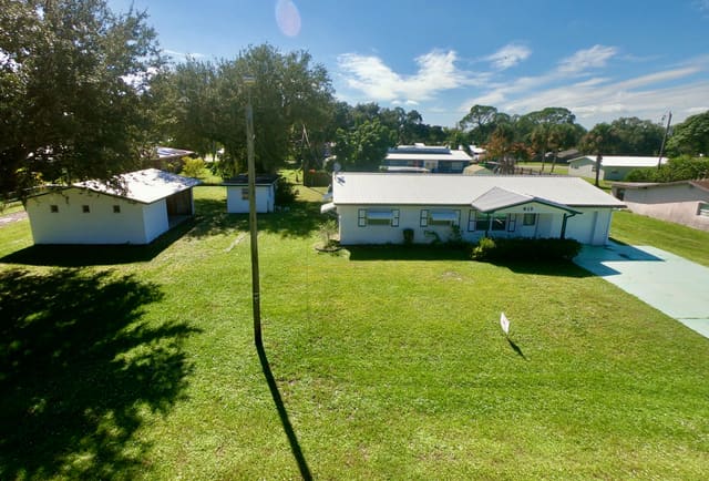 810 SE 13th Street, sold in Okeechobee Estates, Okeechobee, FL