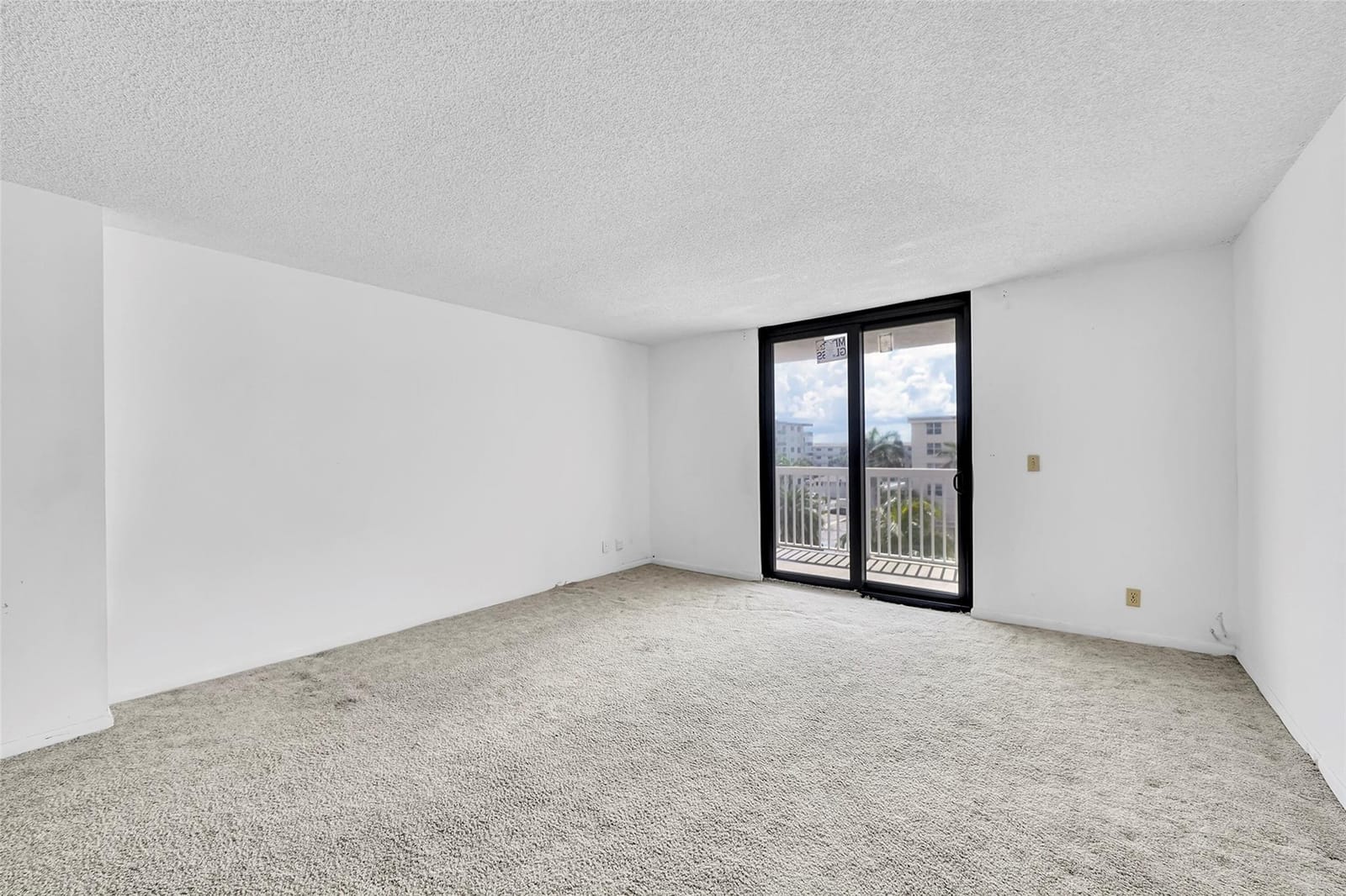 1500 S Ocean Drive K-5, Hollywood, FL 33019 photo 25