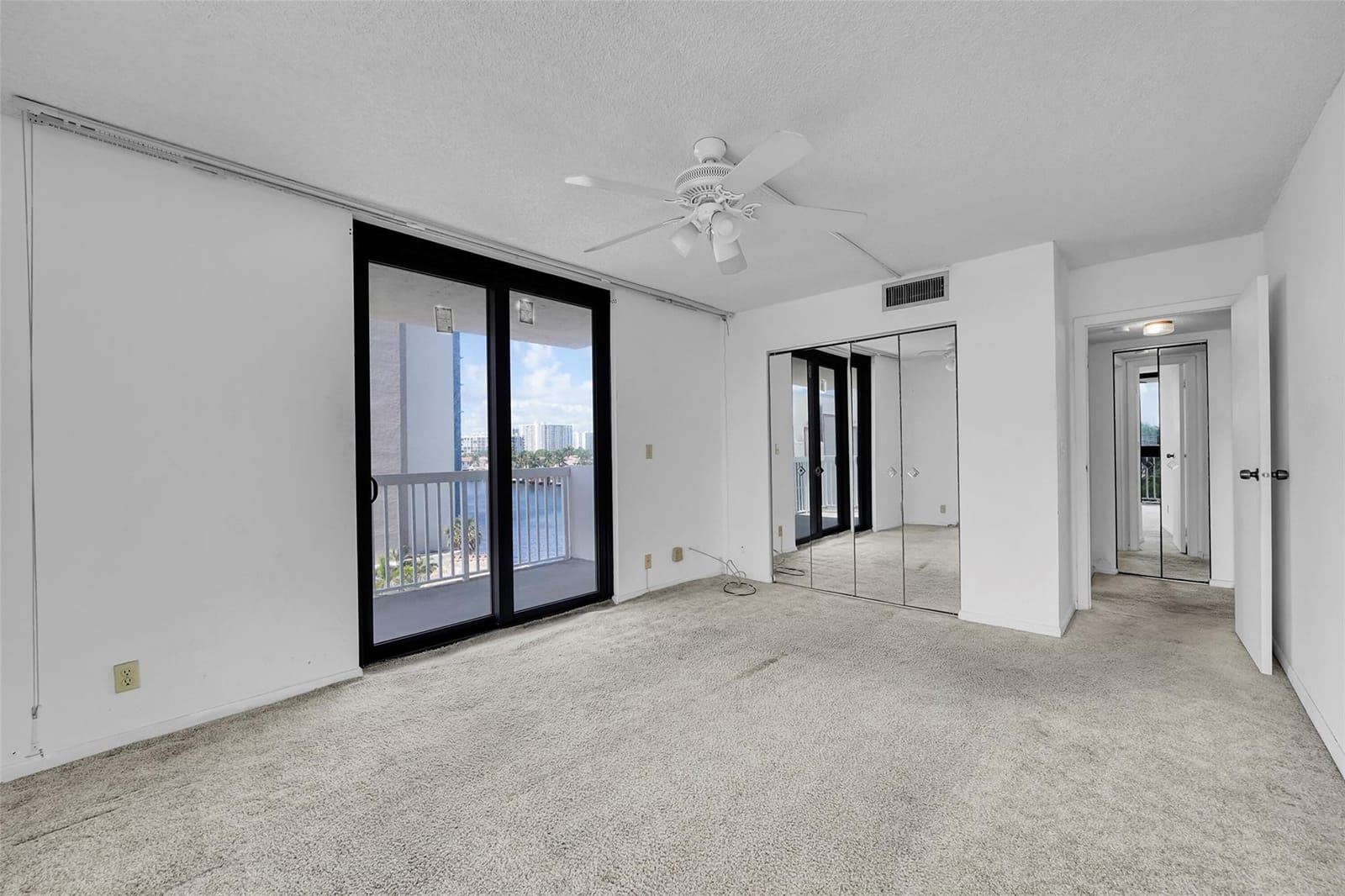 1500 S Ocean Drive K-5, Hollywood, FL 33019 photo 26