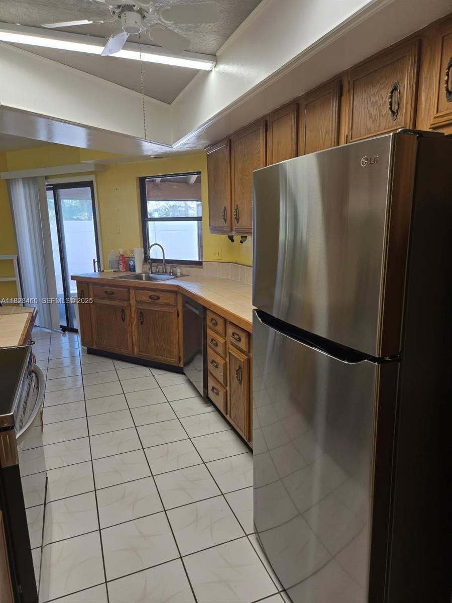 2802 SE Calvin Street, Port St. Lucie, FL 34952 photo 13