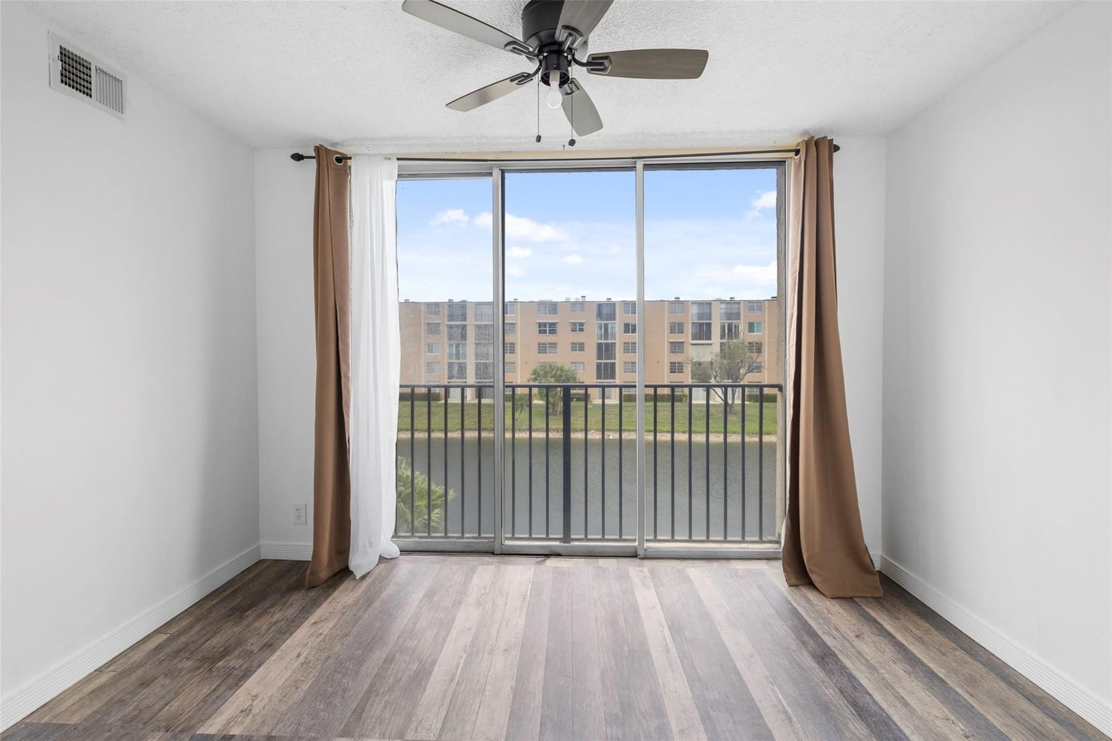 7760 NW 50th Street 305, Lauderhill, FL 33351 photo 14
