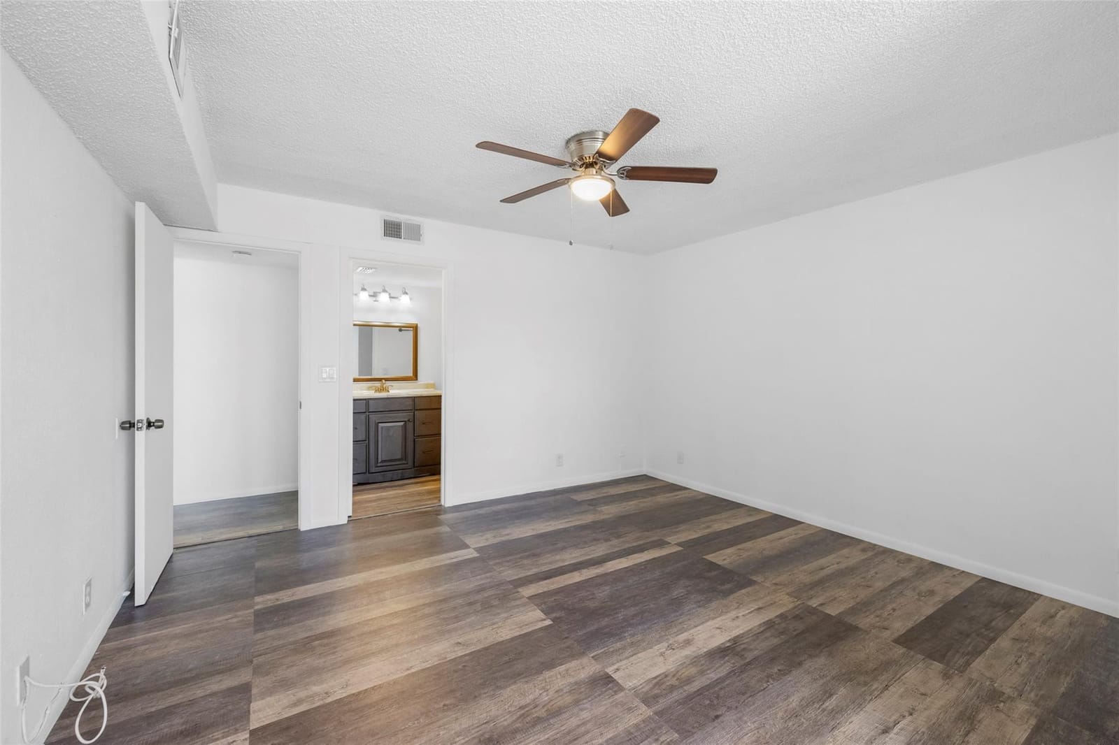 7760 NW 50th Street 305, Lauderhill, FL 33351 photo 3