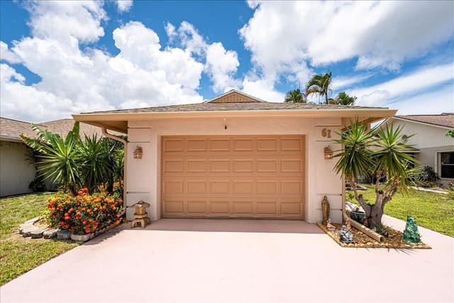 61 SE Taho Terrace, sold in Fishermans Cove (Aka Somerset), Stuart, FL