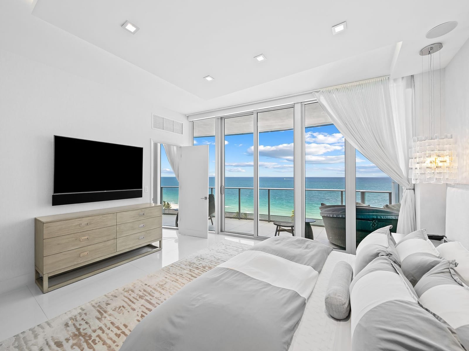 701 N Fort Lauderdale Beach Boulevard 902, Fort Lauderdale, FL 33304 photo 17