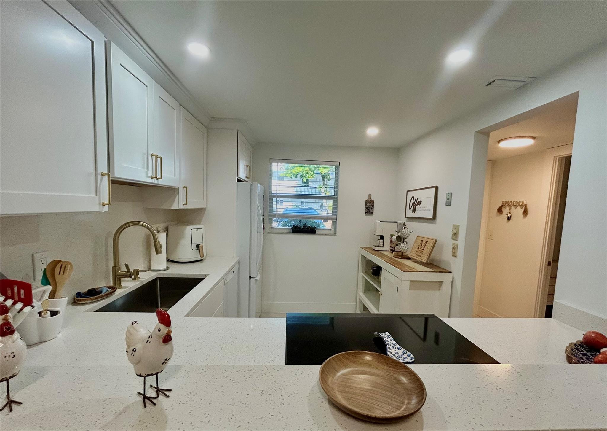 3060 Holiday Springs Boulevard 102, Margate, FL 33063, Margate