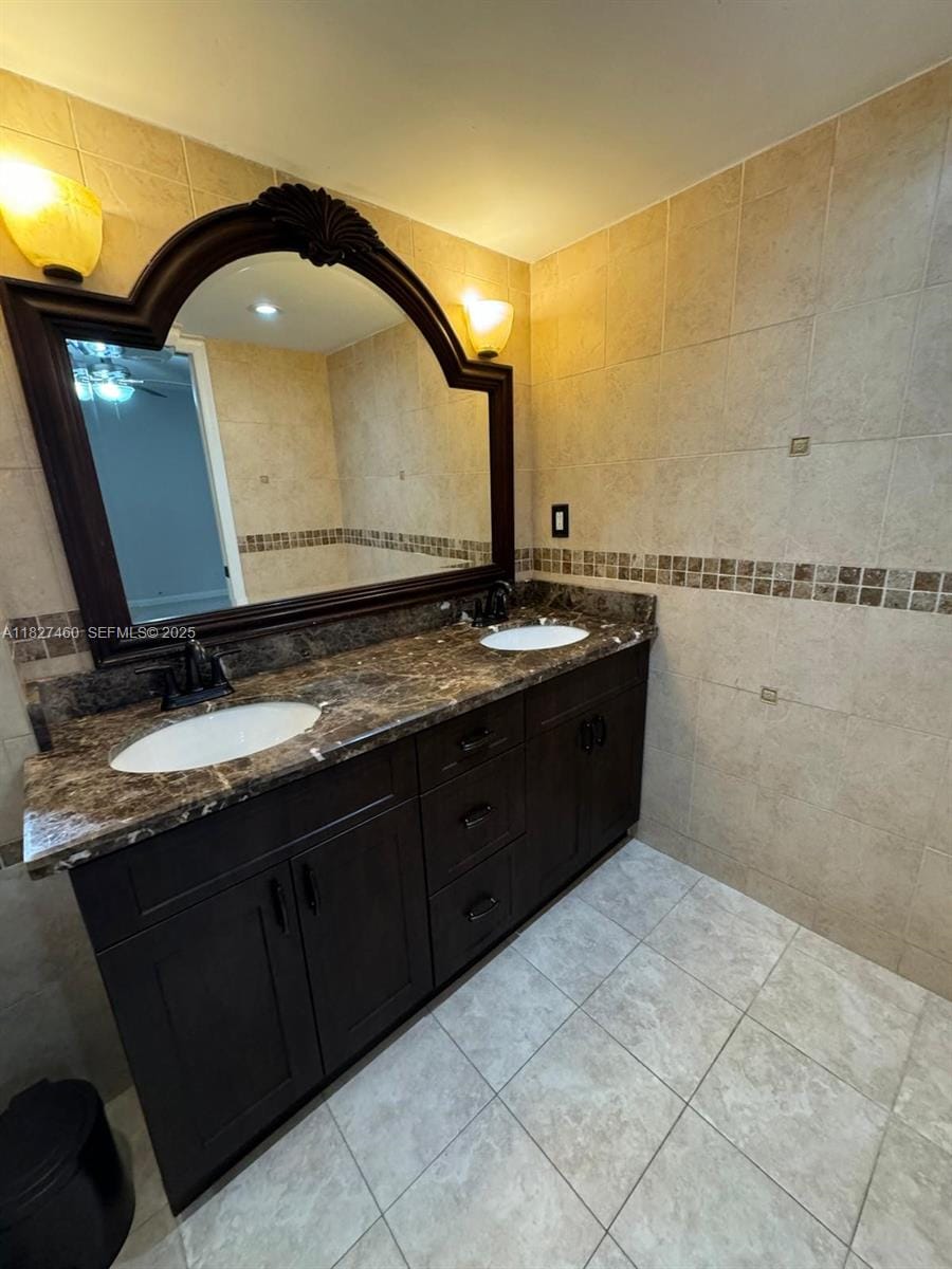 20401 NE 30th Avenue 124-8, Aventura, FL 33180 photo 17