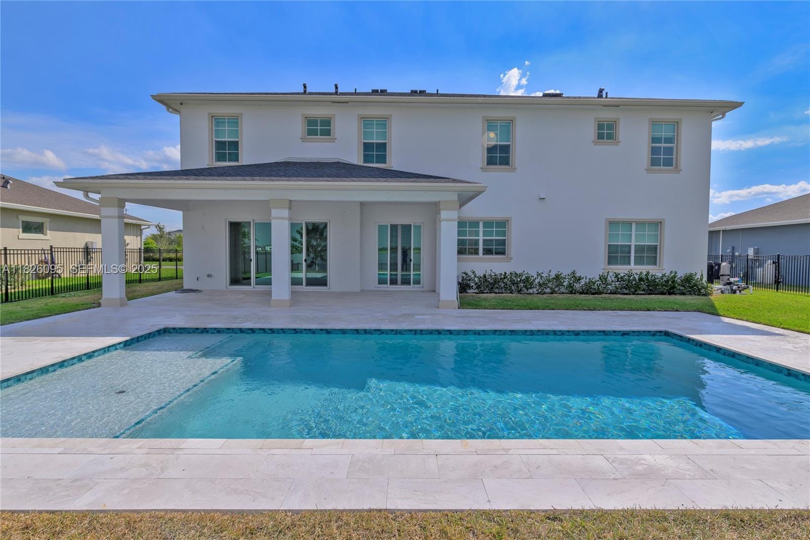 757 Hookline Circle, Loxahatchee, FL 33470