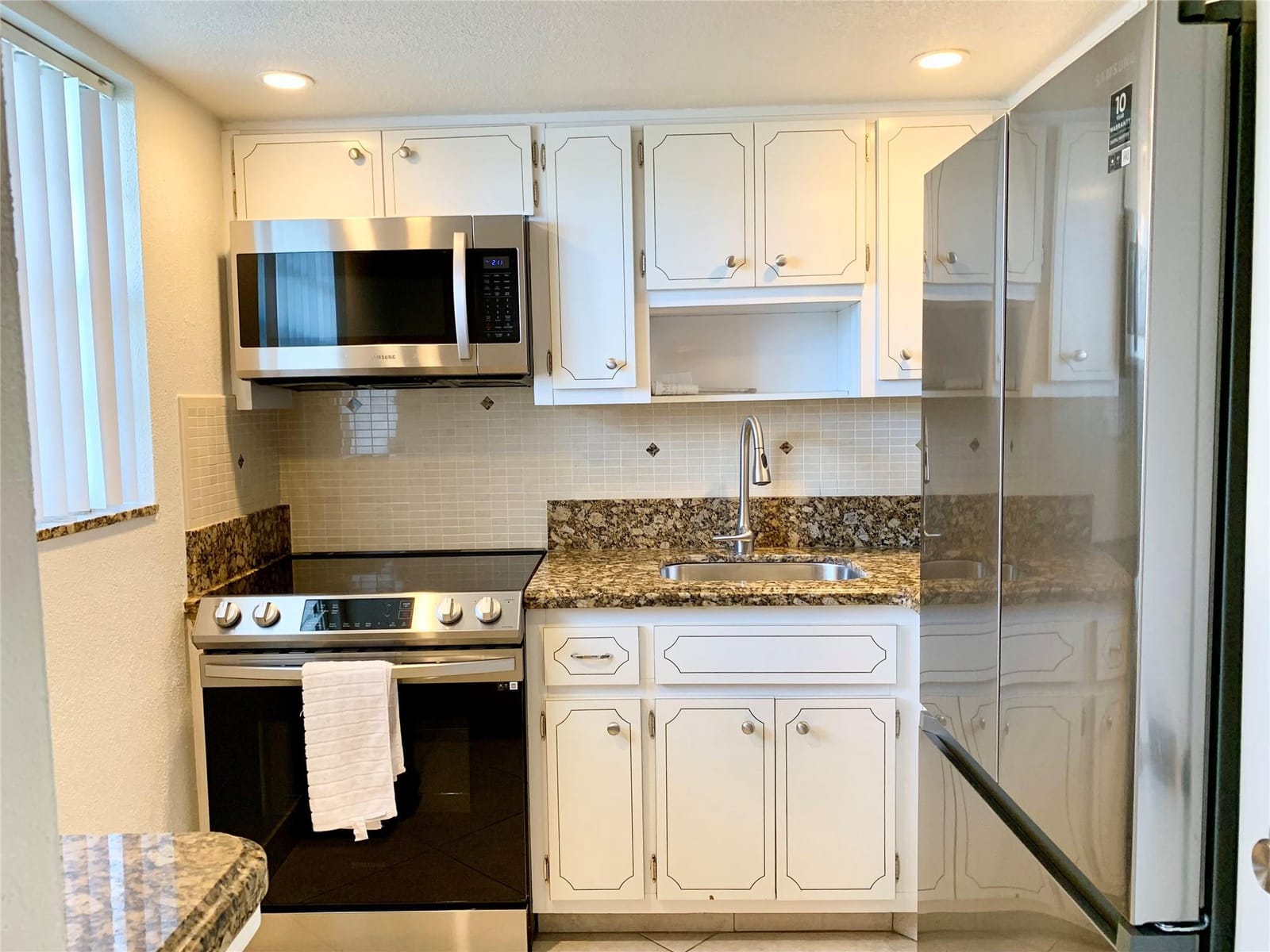 6550 Winfield Boulevard 105 — photo 1