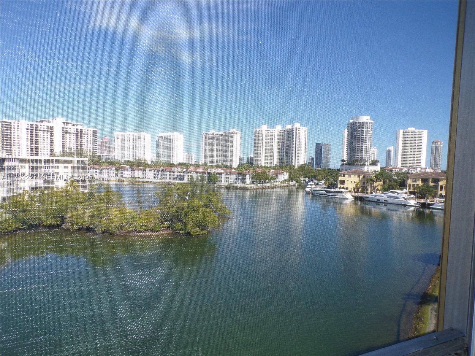 3030 Marcos Drive T601, Aventura, FL 33160 photo 2
