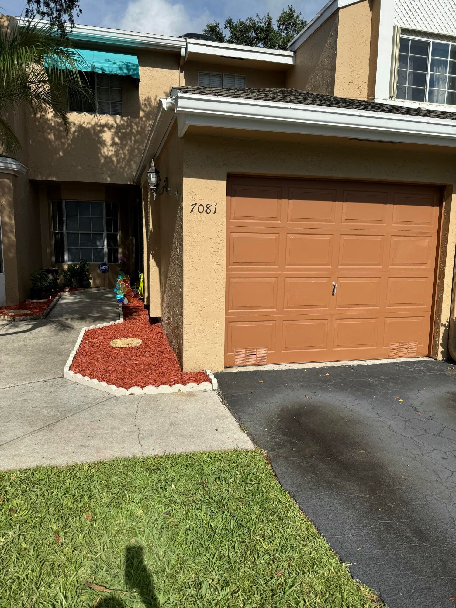 7081 Woodmont Way — photo 2