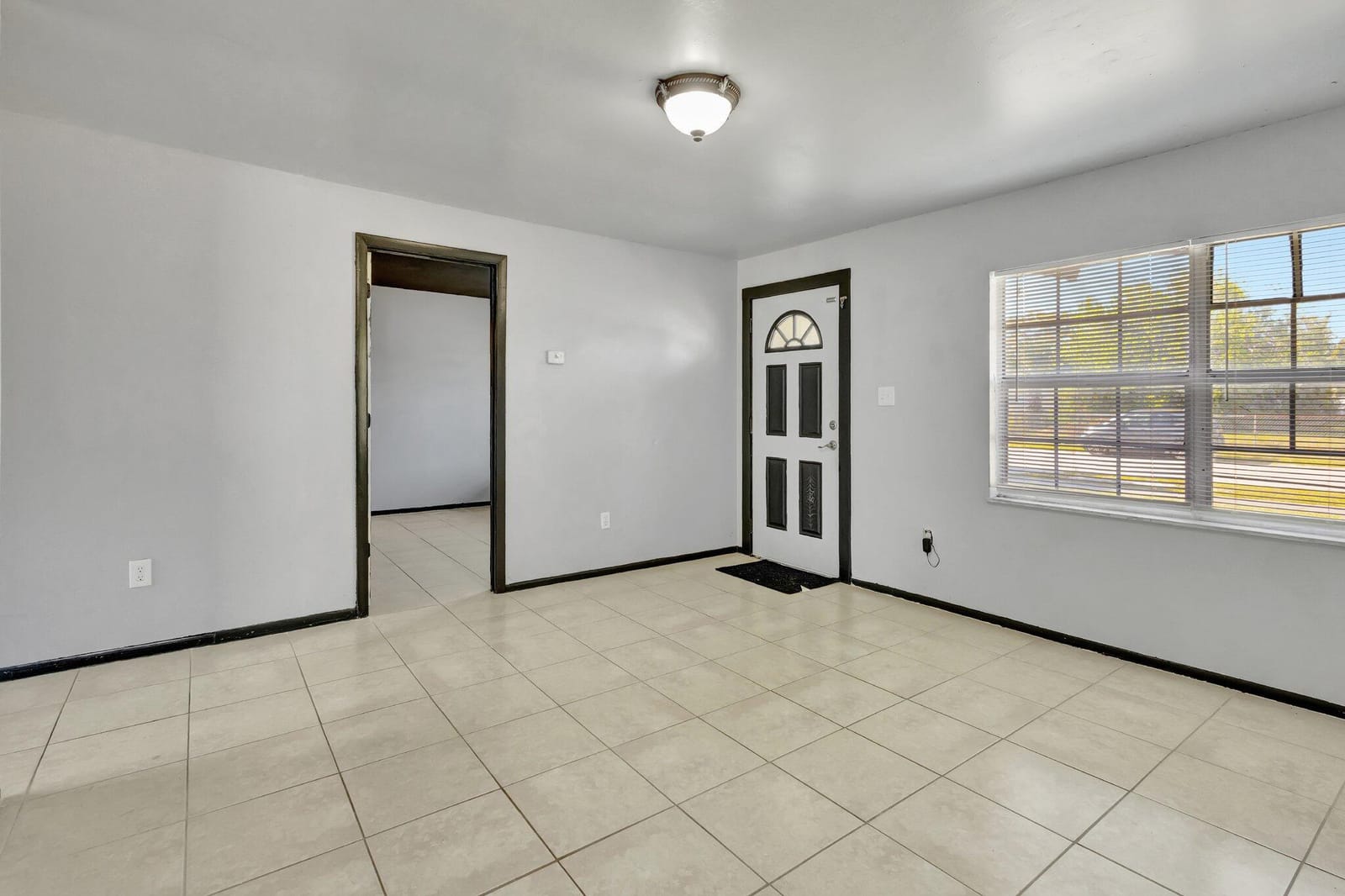 107 Gotham Drive, Fort Pierce, FL 34946 photo 6