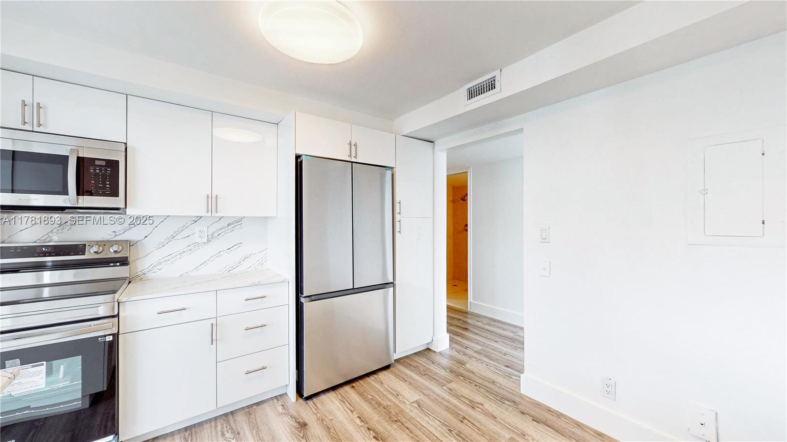 16570 NE 26th Avenue 6F, North Miami Beach, FL 33160 photo 19