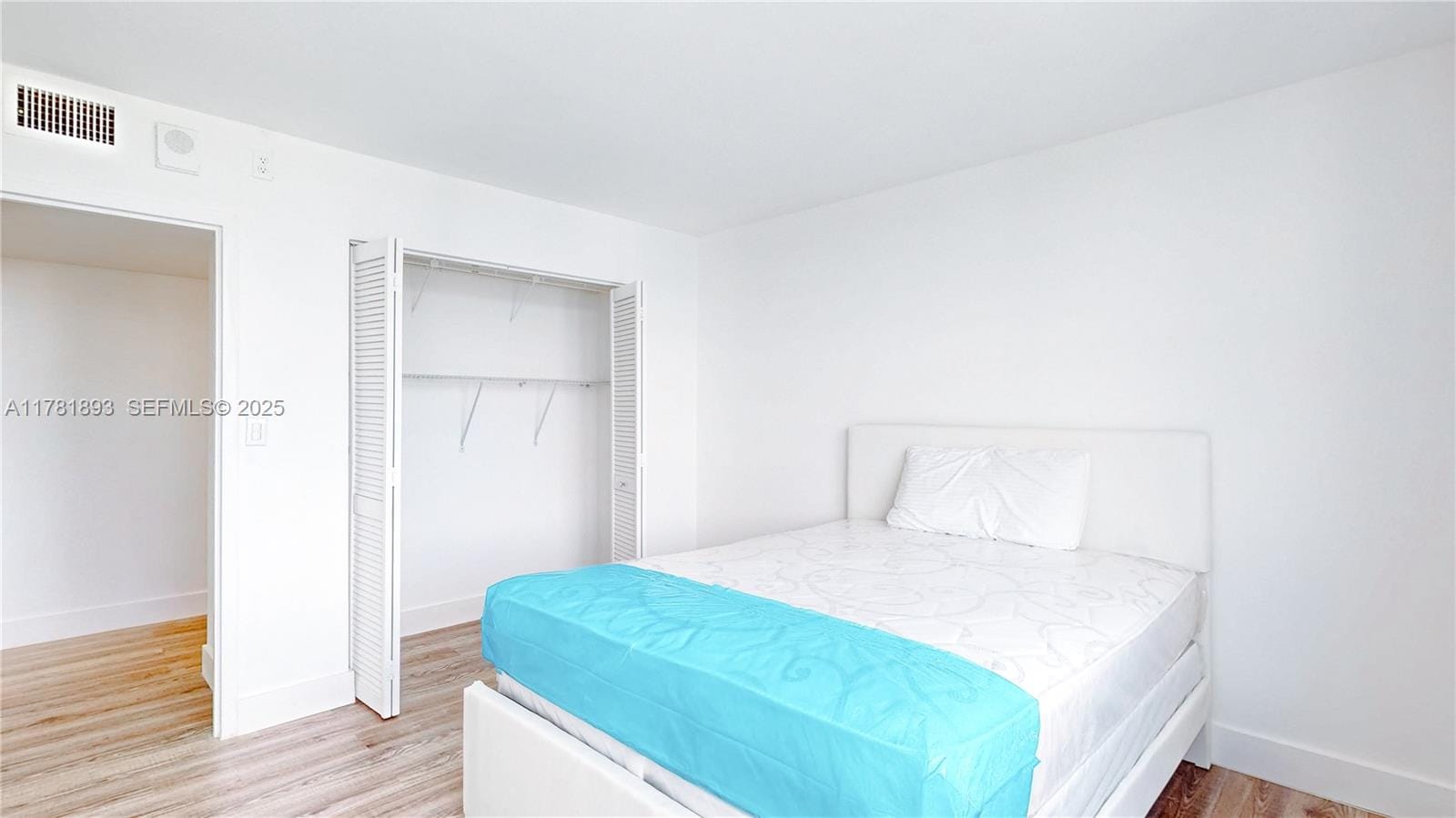 16570 NE 26th Avenue 6F, North Miami Beach, FL 33160 photo 22