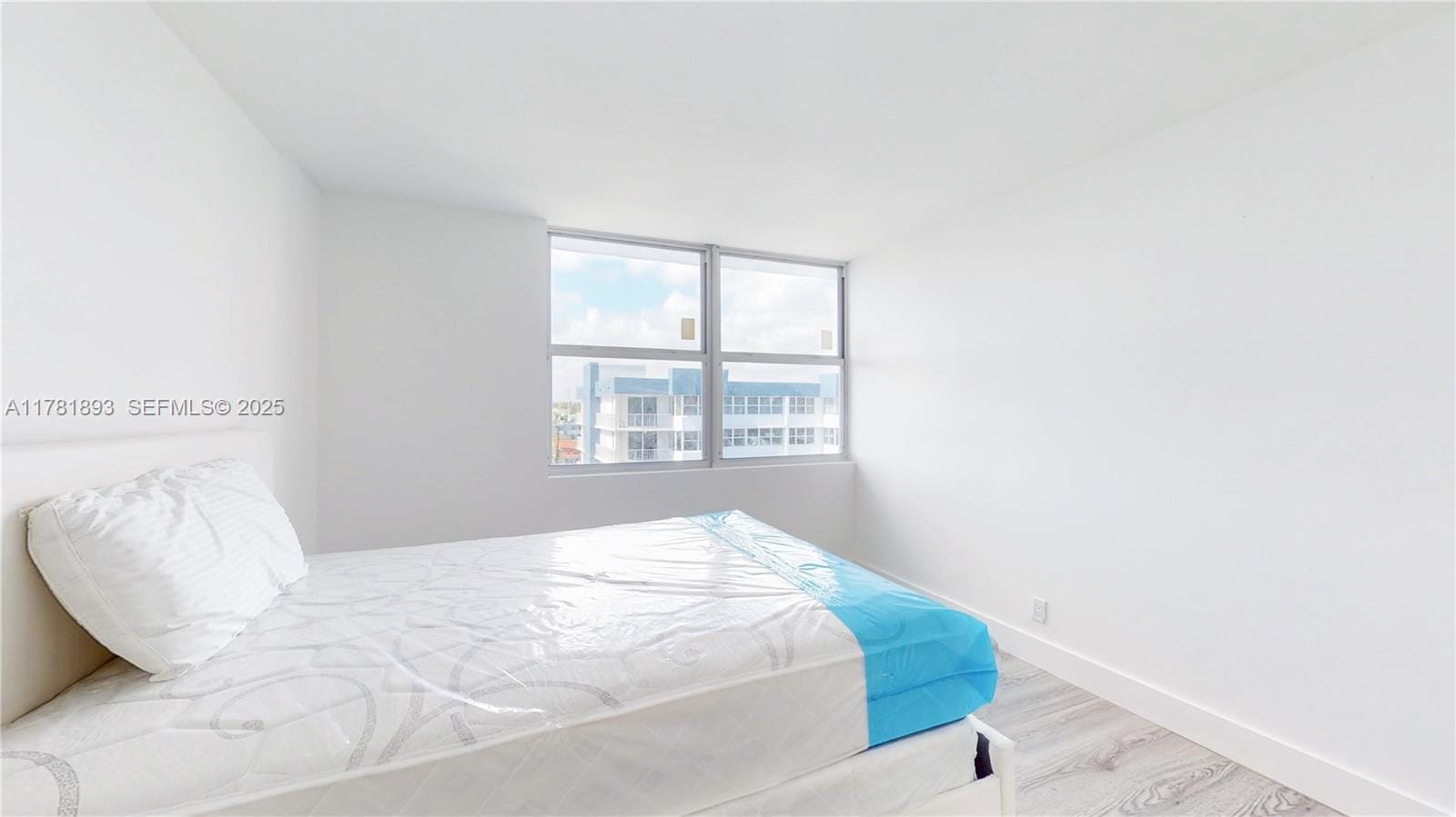 16570 NE 26th Avenue 6F, North Miami Beach, FL 33160 photo 24