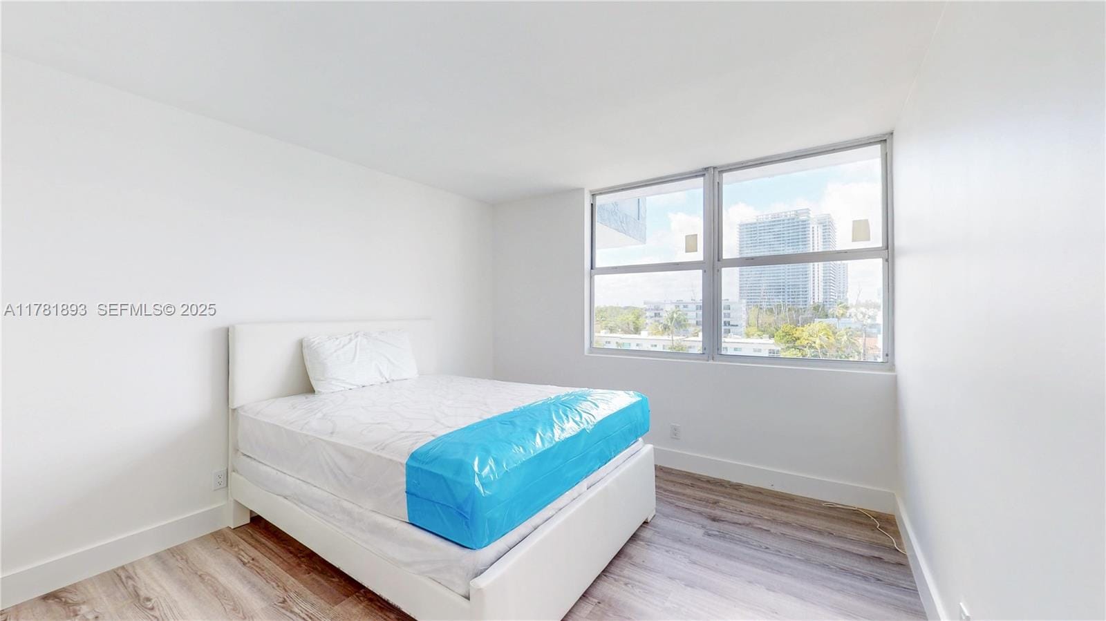 16570 NE 26th Avenue 6F, North Miami Beach, FL 33160 photo 25