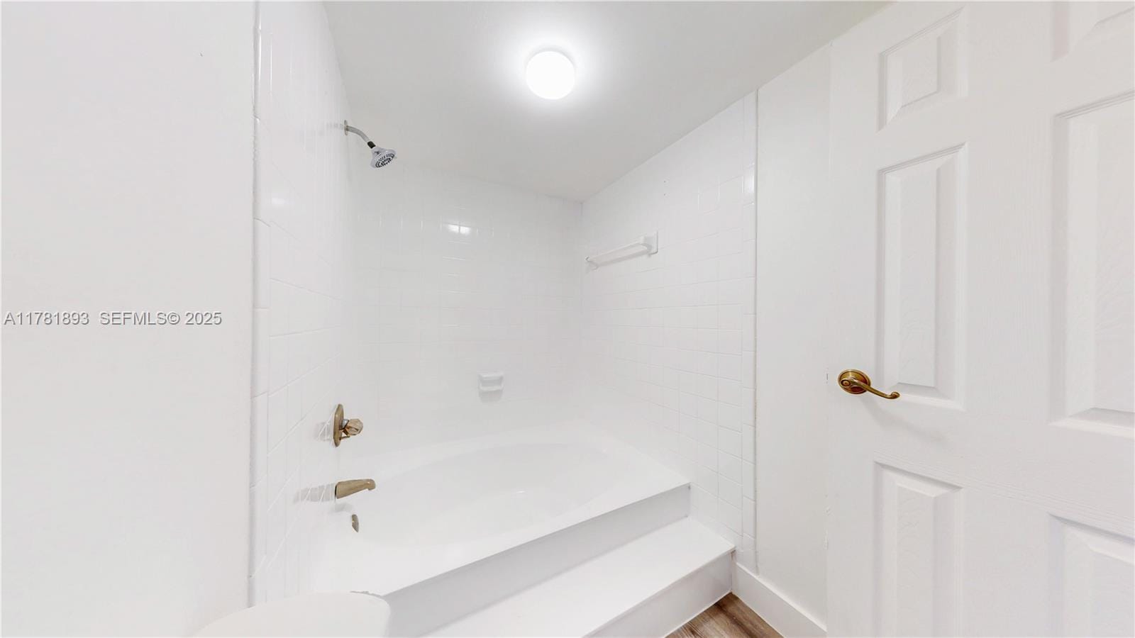 16570 NE 26th Avenue 6F, North Miami Beach, FL 33160 photo 30
