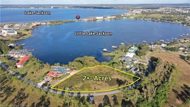 136+142 Lake Drive Boulevard, Sebring, FL 33875