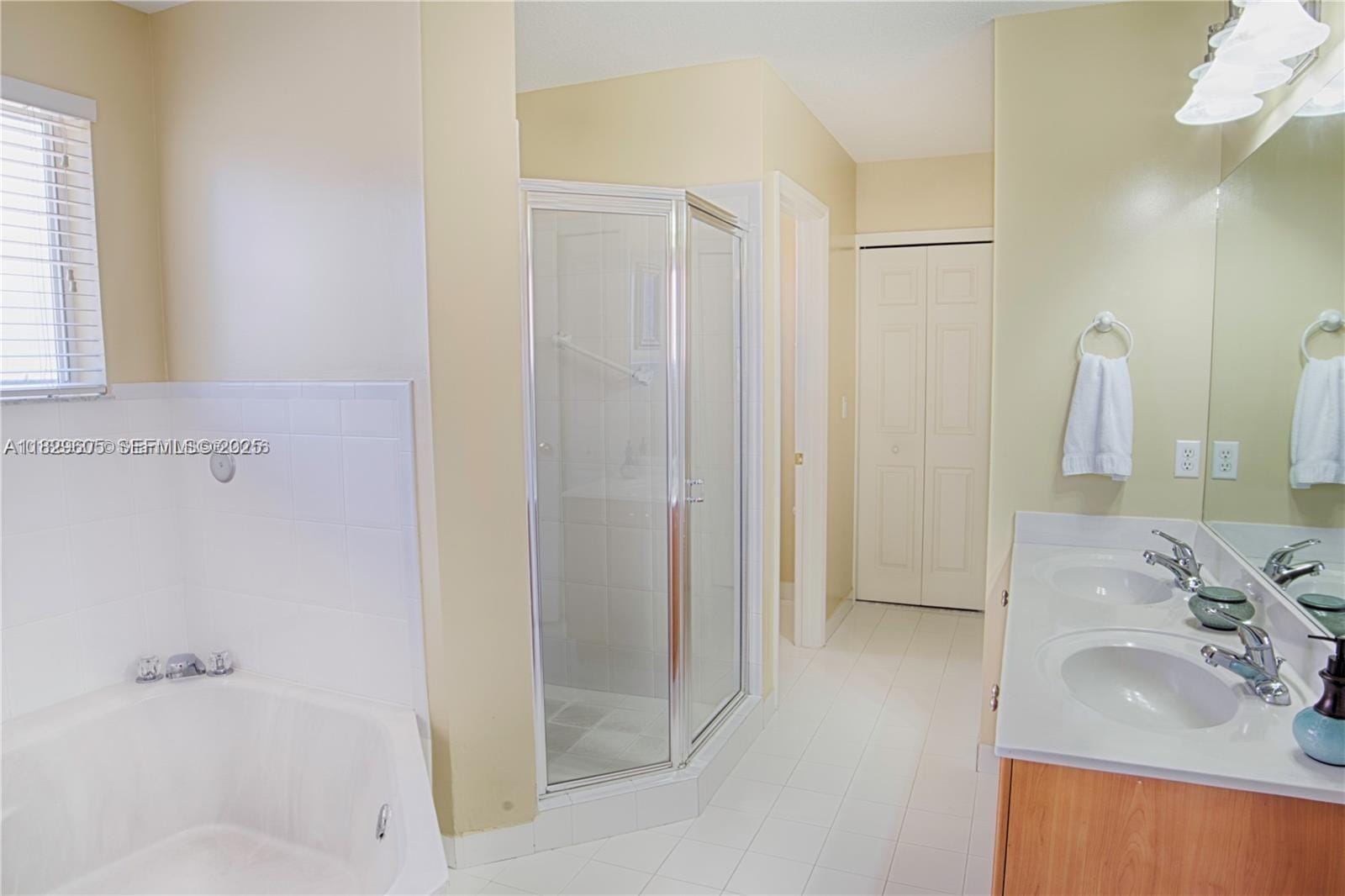 14432 SW 38th Lane — photo 10