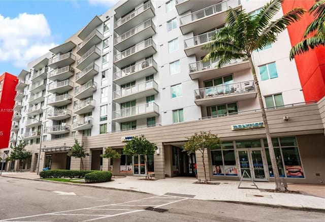 7875 NW 107th Avenue 517, Doral, FL 33178