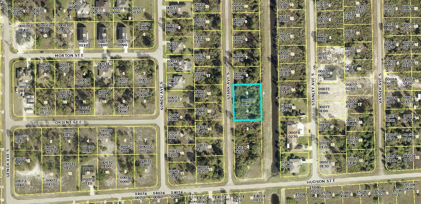 655 Stark Avenue S, Lehigh Acres, FL 33974 photo 3