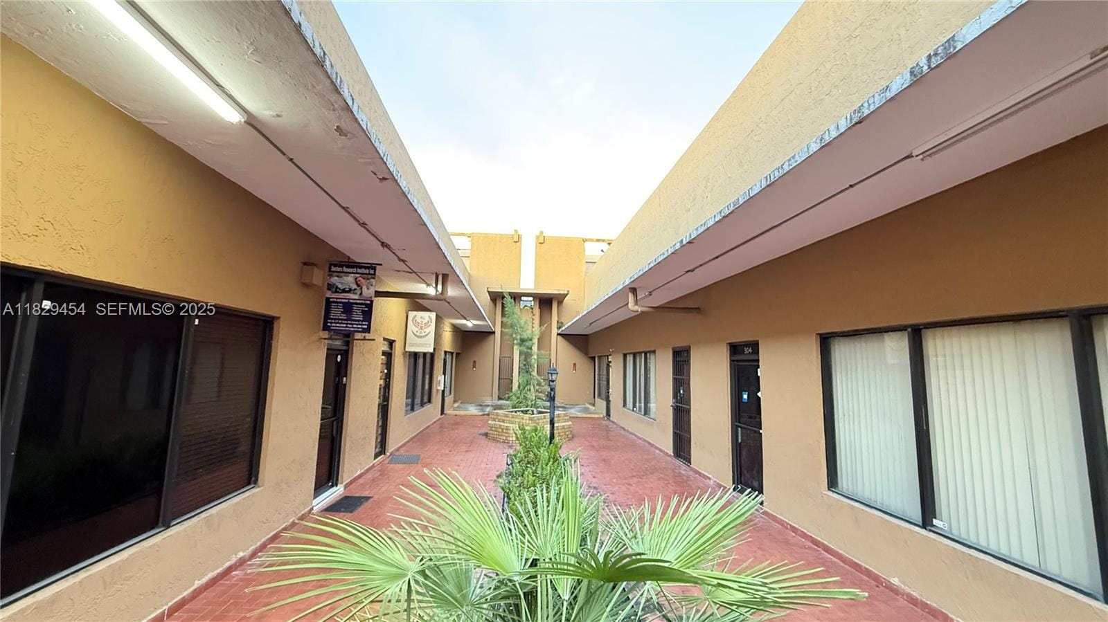 1651 W 37th Street 402, Hialeah, FL 33012 photo 23