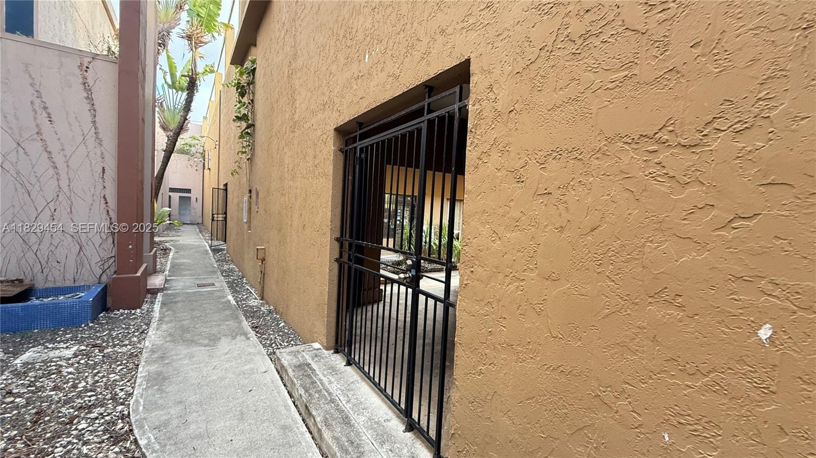 1651 W 37th Street 402, Hialeah, FL 33012 photo 27