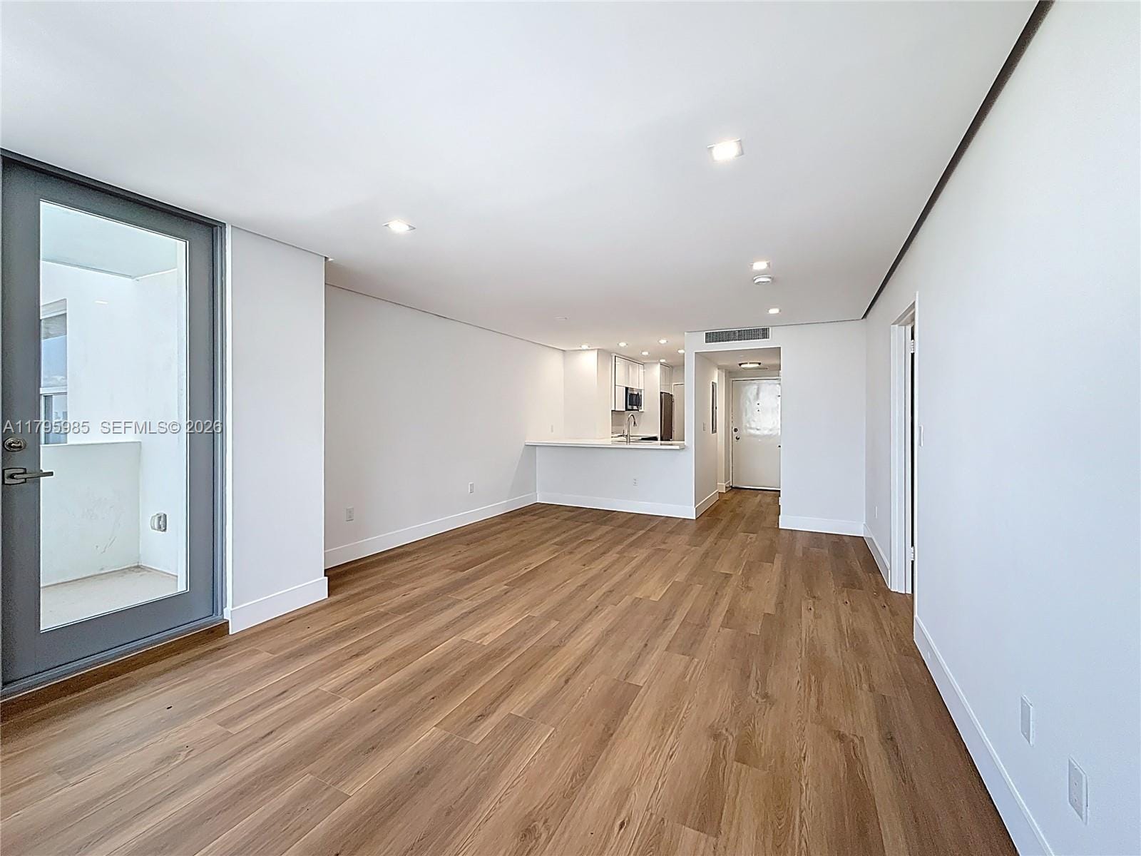 2899 Collins Avenue 1218, Miami Beach, FL 33140 photo 19