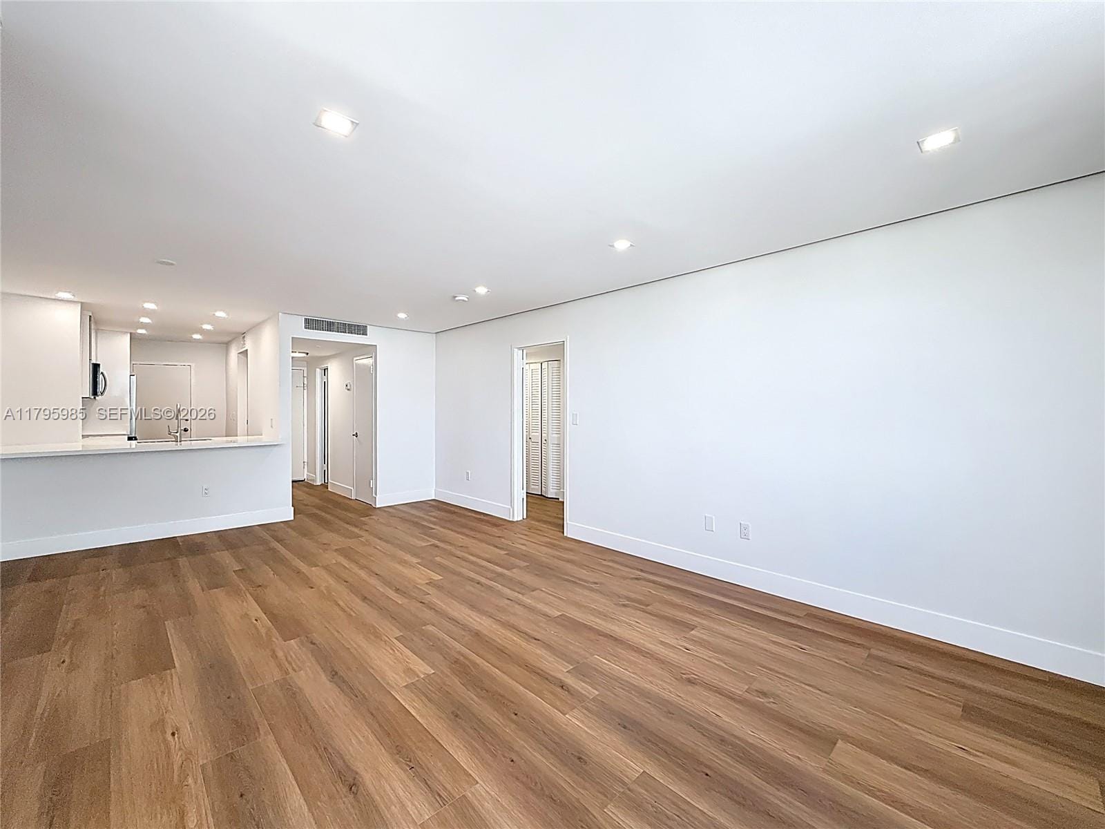 2899 Collins Avenue 1218, Miami Beach, FL 33140 photo 20